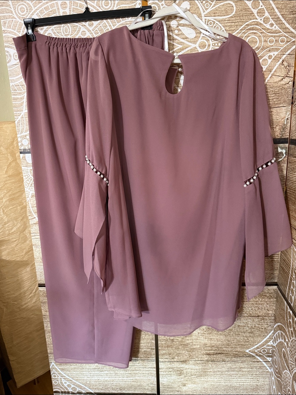 Womens Mauve Bell-Sleeve Chiffon 2 piece set - Elegant Evening - Picture 2 of 6